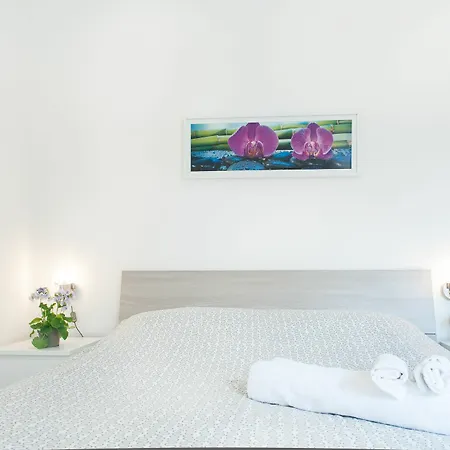 Pigneto Rooms 2*