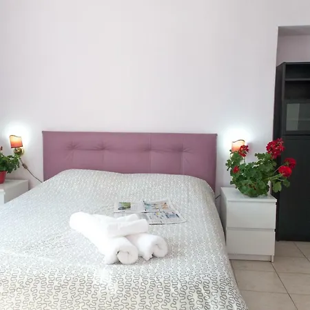 Pigneto Rooms 2*